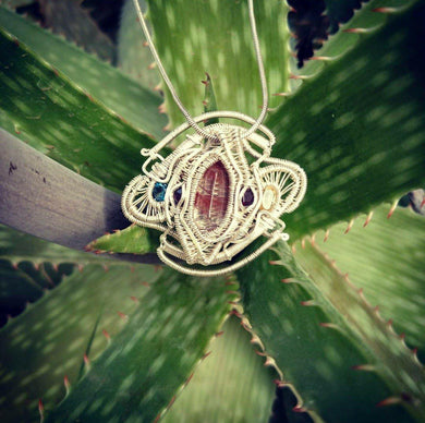 Lucid - Sterling Silver Wire Wrapped Pendant - The Crystal Connoisseurs