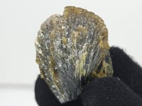 Load and play video in Gallery viewer, Lustrous Epidote Cluster. 28g.
