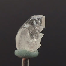 Load and play video in Gallery viewer, x7 Clear Topaz Crystals.

