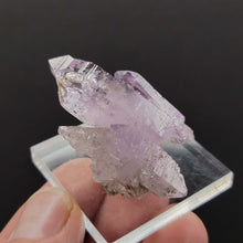Load image into Gallery viewer, Amethyst, Veracruz. 15.96g - The Crystal Connoisseurs
