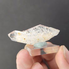 Load image into Gallery viewer, Faden Quartz. Lot of 3. - The Crystal Connoisseurs
