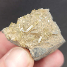 Load image into Gallery viewer, Barite Specimens. x4 - The Crystal Connoisseurs
