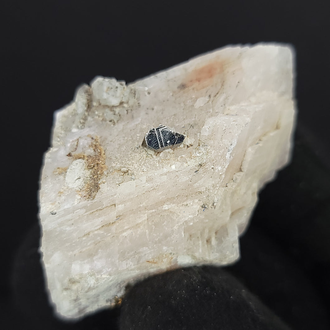 Carrollite in Calcite. - The Crystal Connoisseurs
