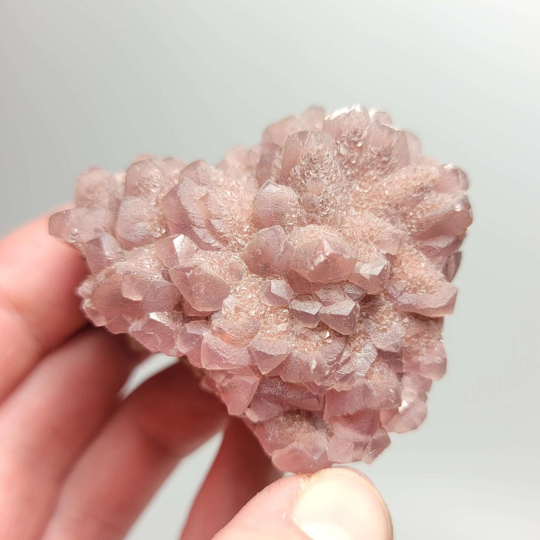 Cobalto Calcite. 127g - The Crystal Connoisseurs