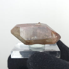 Load image into Gallery viewer, Double Terminated Hematite Quartz. 15g - The Crystal Connoisseurs

