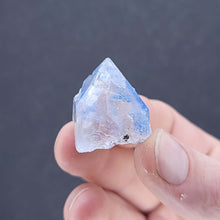 Load image into Gallery viewer, Dumortierite in Quartz. 18.4g - The Crystal Connoisseurs
