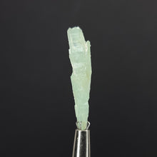 Load image into Gallery viewer, Fuchsite Quartz. Northern California. 1.4g - The Crystal Connoisseurs
