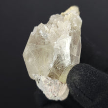 Load image into Gallery viewer, Gold Rutile in Quartz. 113g - The Crystal Connoisseurs
