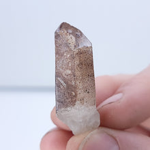 Load image into Gallery viewer, Hematite Quartz. 10.3g - The Crystal Connoisseurs
