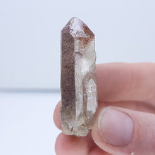 Load image into Gallery viewer, Hematite Quartz. 18.7g - The Crystal Connoisseurs
