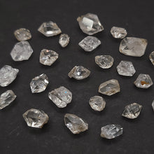 Load image into Gallery viewer, Herkimer Diamonds. Lot of 25. - The Crystal Connoisseurs
