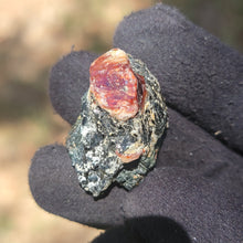 Load image into Gallery viewer, Red Zircon. 28g
