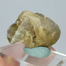 Load image into Gallery viewer, Sphene / Titanite from Pakistan. 15g
