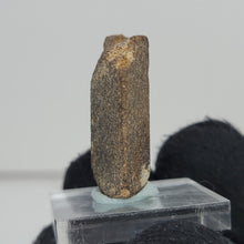 Load image into Gallery viewer, Staurolite Specimen. 13g
