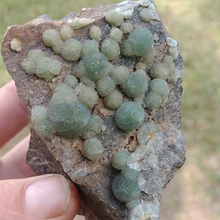 Load image into Gallery viewer, Wavellite - The Crystal Connoisseurs
