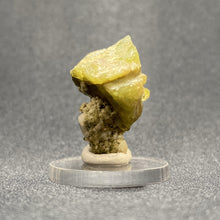 Load image into Gallery viewer, Titanite (Sphene) - The Crystal Connoisseurs
